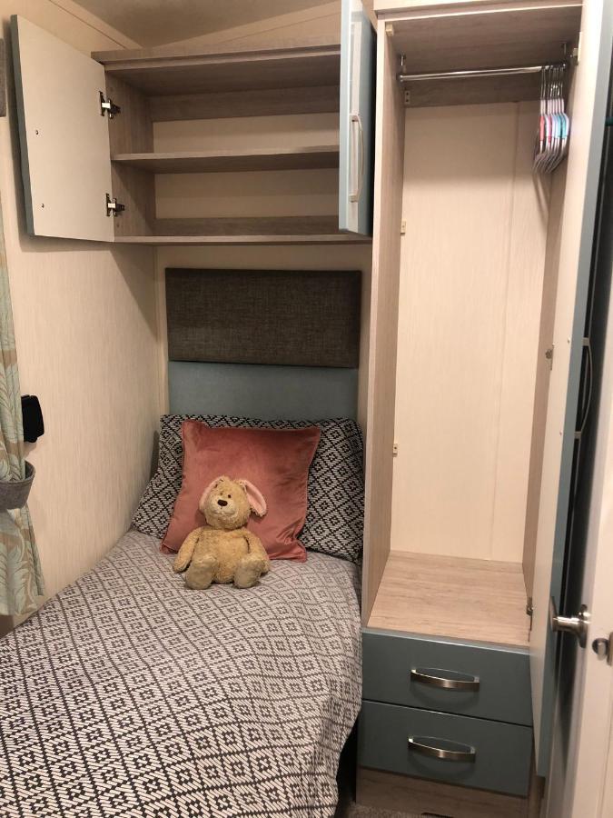 Superior 6 Berth Holiday Home In Suffolk Saxmundham Kültér fotó